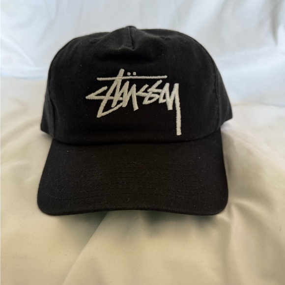 Stussy Black Baseball Cap - Picture 1 of 3